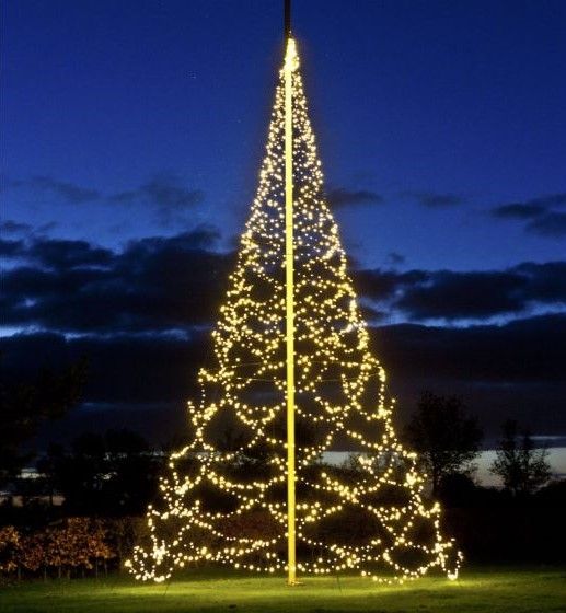 fairybellkerstboom10metermet2000ledlampjes Buurtschap Nobelhorst